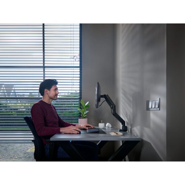 One for All Monitor Halterung Solid Single Black DM 4110 – Bild 16